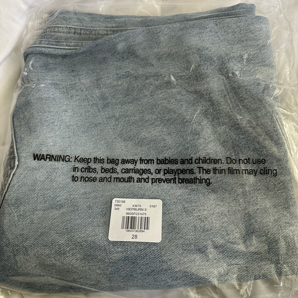 PacSun Casey Ripped Low Rise - Picture 4 of 4